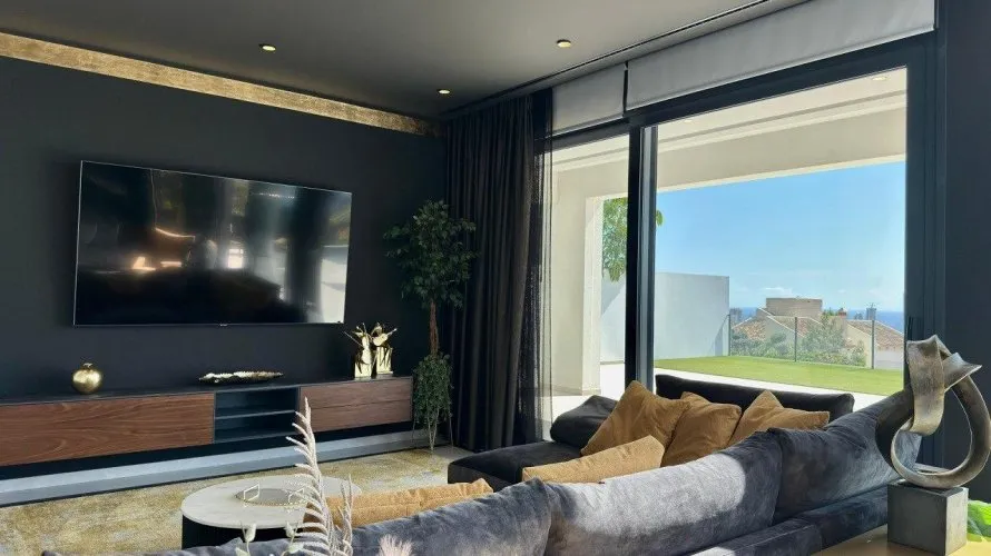 Villa de 890m² à Benidorm, Spain No. 832 № 12