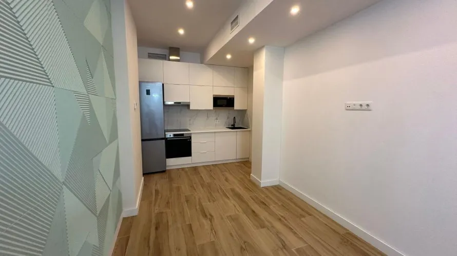 Apartment de 4 chambres à Alicante, Spain No. 573 № 10