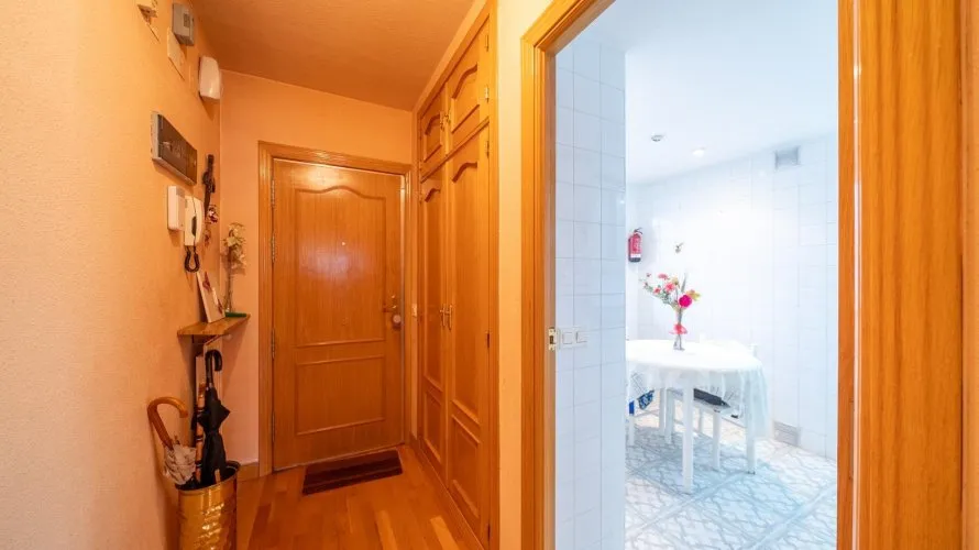 Apartment de 2 chambres à Madrid, Spain No. 1028 № 21