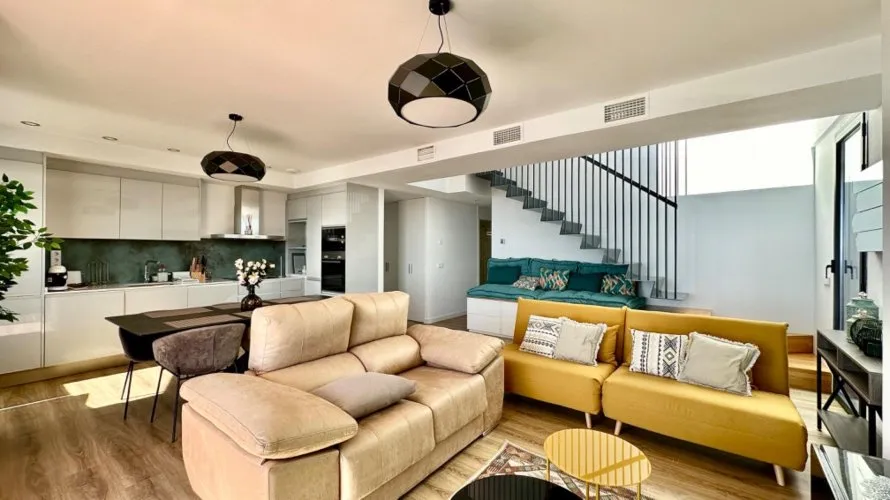 Penthouse de 3 chambres à Villajoyosa, Spain No. 370