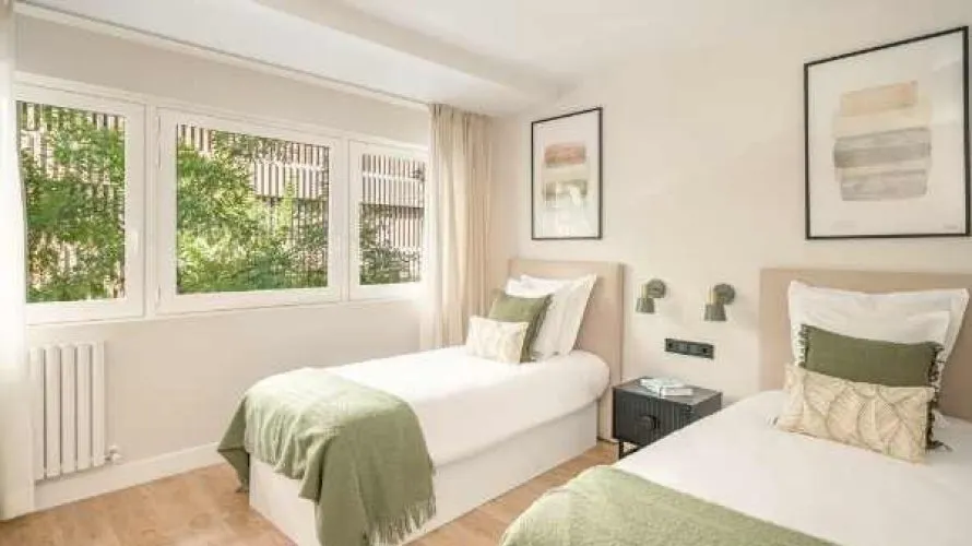 Apartment de 2 chambres à Madrid, Spain No. 636 № 10