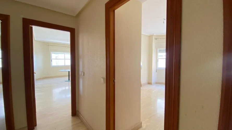 Apartment de 4 chambres à Torrevieja, Spain No. 781 № 18