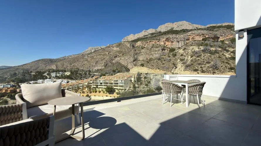 Villa de 238m² à Altea, Spain No. 1004 № 10