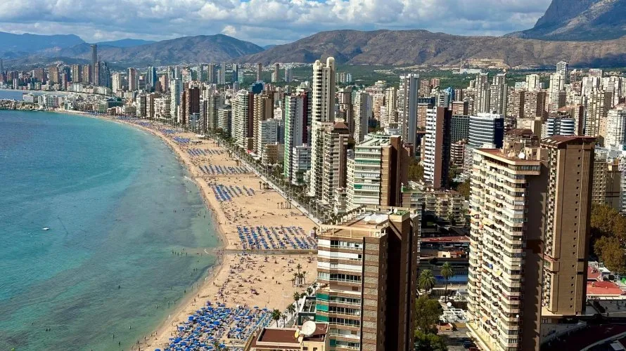 Apartment de 64m² à Benidorm, Spain No. 630 № 1
