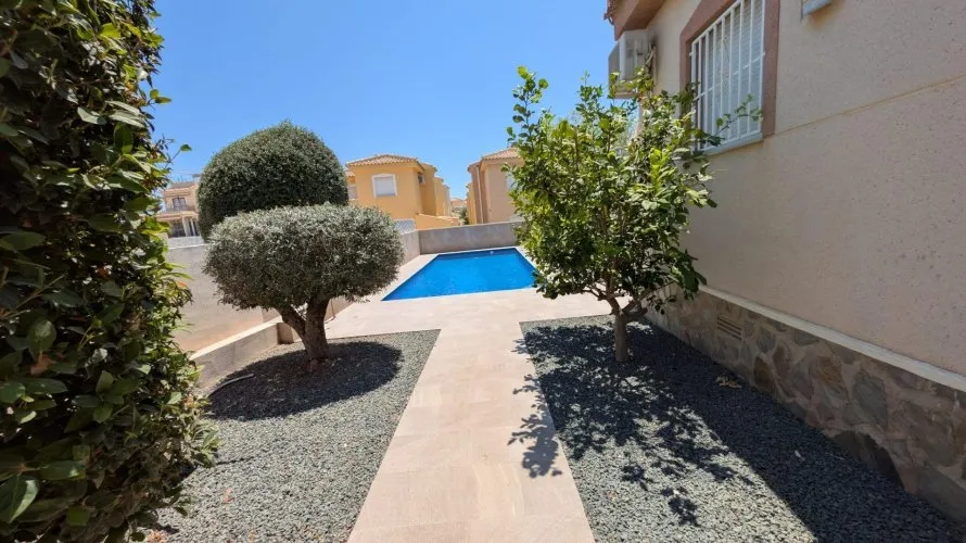Apartment de 3 chambres à Rojales, Spain No. 767 № 7