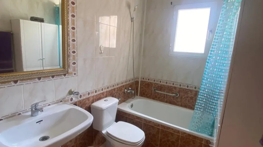 House de 3 chambres à Torrevieja, Spain No. 1135 № 7