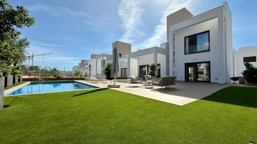 Villa de 5 chambres à Finestrat, Spain No. 1035 № 1