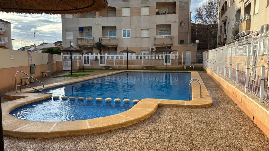 Penthouse de 2 chambres à Nueva Torrevieja, Spain No. 990 № 22