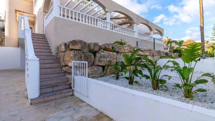 Apartment de 3 chambres à El Campello, Spain No. 237