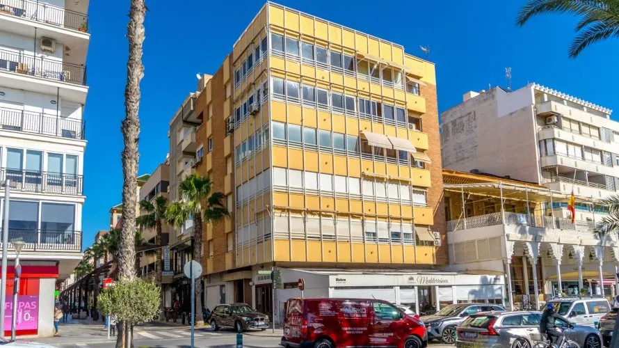 Apartment de 128m² à Torrevieja, Spain No. 982 № 17