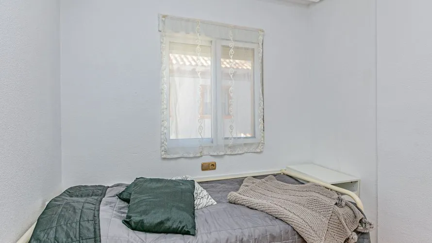 Apartment de 74m² à Playa Flamenca II, Spain No. 1083 № 22