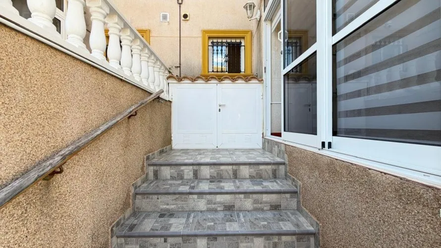 House de 2 chambres à Campoamor, Spain No. 980 № 10