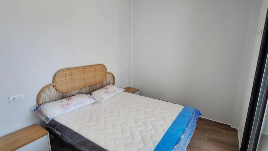 Apartment de 2 chambres à Villamartin, Spain No. 555 № 8
