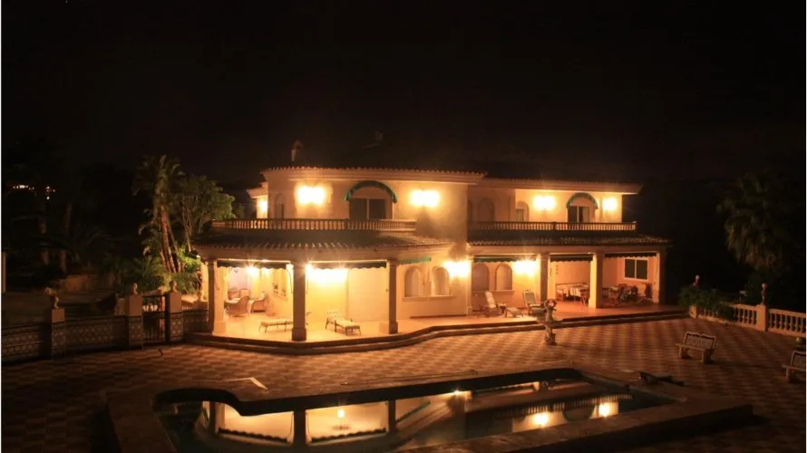 Villa de 5 chambres à L'Alfàs del Pi, Spain No. 475
