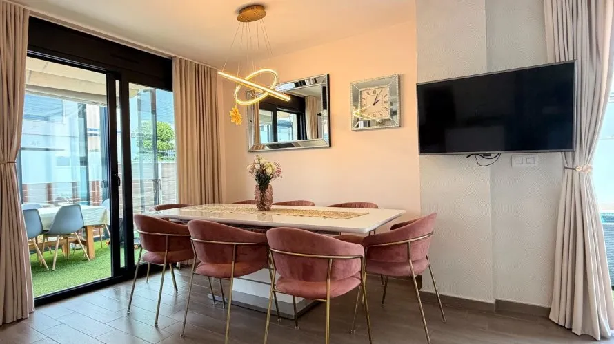 Villa de 5 chambres à Torrevieja, Spain No. 863 № 14