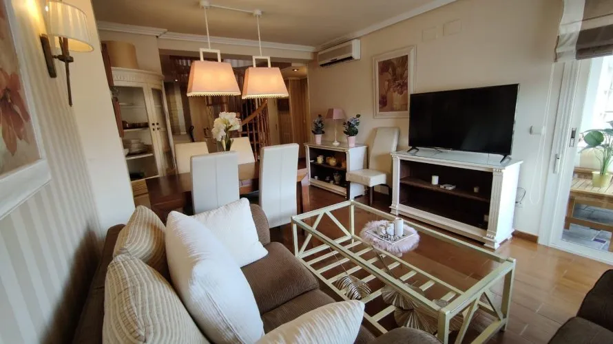 Apartment de 129m² à Villajoyosa, Spain No. 588 № 2
