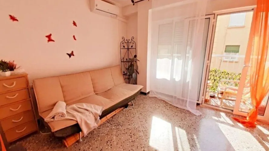 Apartment de 2 chambres à Valencia, Spain No. 1171