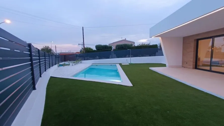 Villa de 3 chambres à Ciudad Quesada, Spain No. 125 № 12
