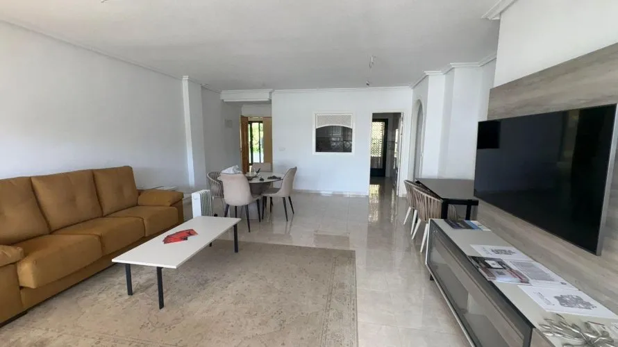 Apartment de 2 chambres à Campoamor, Spain No. 987 № 4