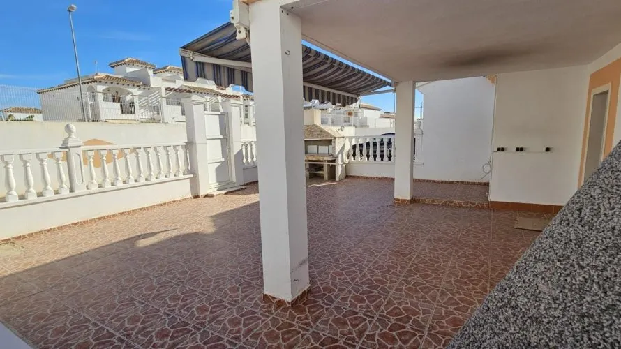 Penthouse de 4 chambres à Torrevieja, Spain No. 641 № 1