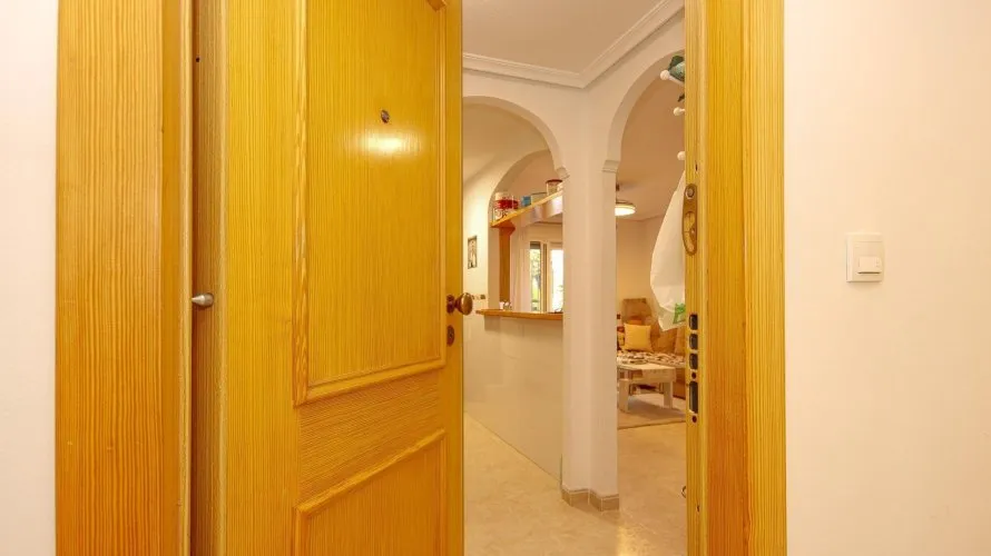 Apartment de 1 chambre à Alicante, Spain No. 1120 № 4