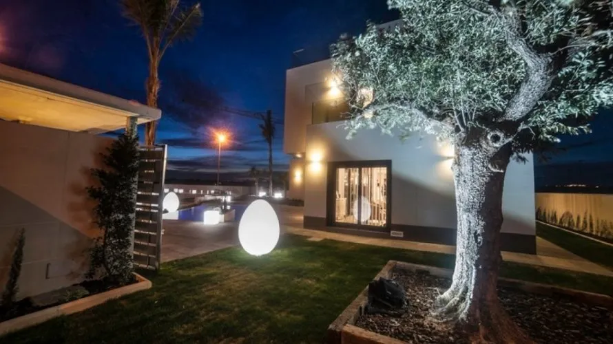 Villa de 157m² à La Zenia, Spain No. 251 № 8