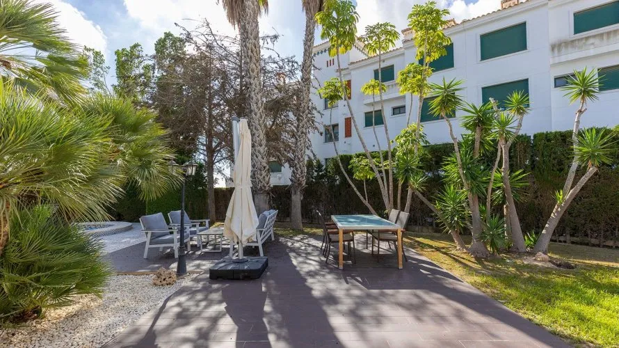 Villa de 5 chambres à Campoamor, Spain No. 1017 № 6