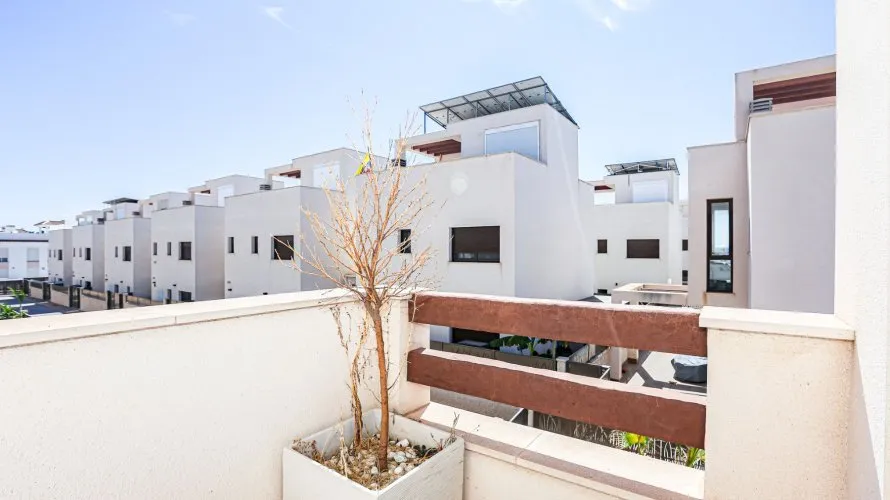 Villa de 101m² à Ciudad Quesada, Spain No. 1063 № 25