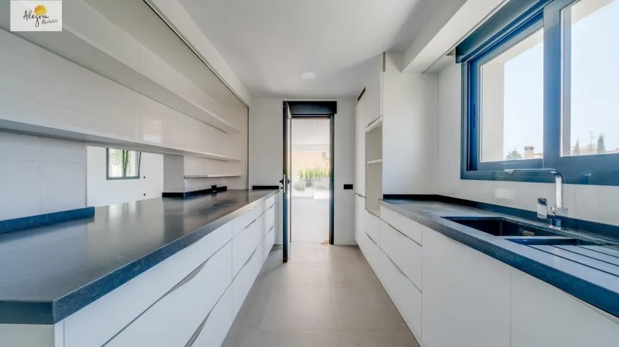 Villa de 5 chambres à Calpe, Spain No. 443 № 18