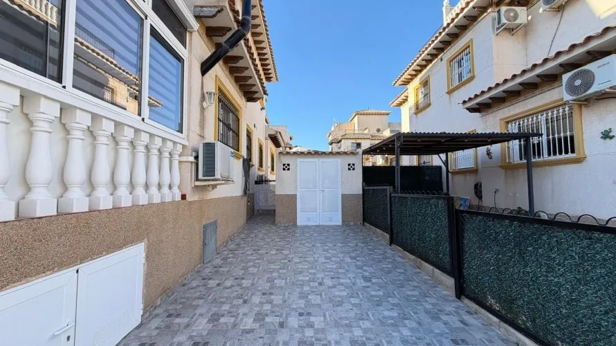 House de 2 chambres à Campoamor, Spain No. 980 № 6