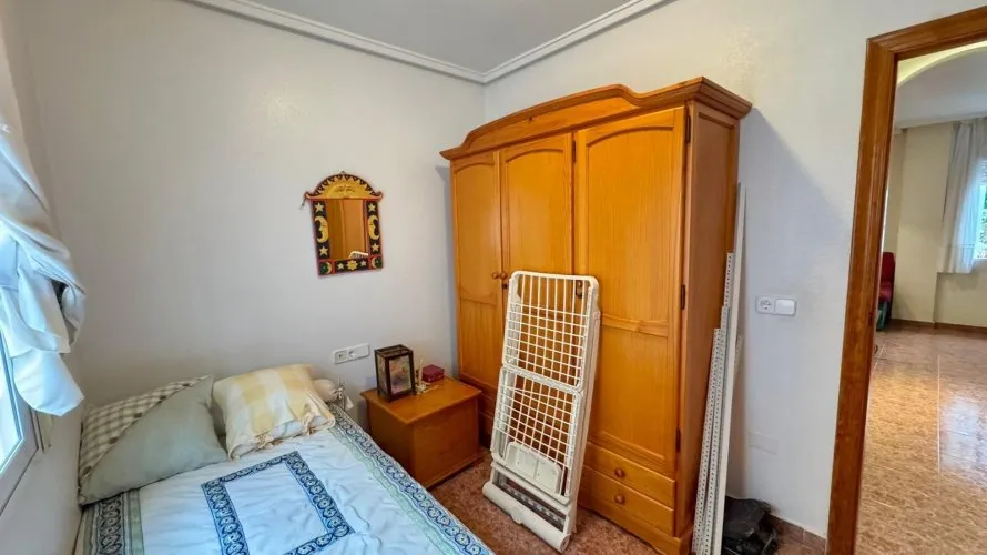Apartment de 3 chambres à Torrevieja, Spain No. 1031 № 11