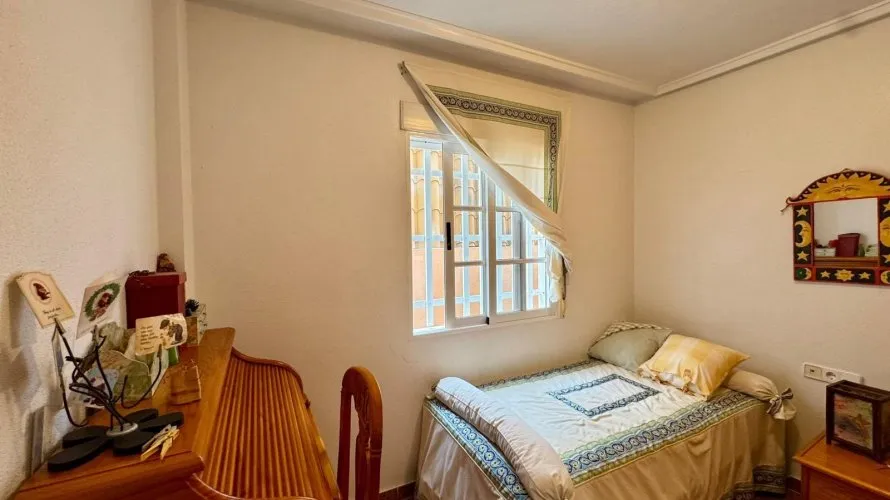Apartment de 3 chambres à Torrevieja, Spain No. 1031 № 15