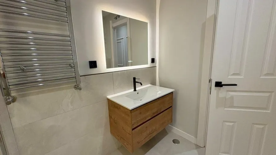 Apartment de 2 chambres à Madrid, Spain No. 1033 № 23