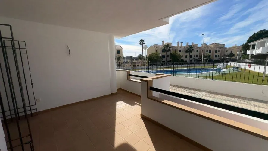 Apartment de 2 chambres à Campoamor, Spain No. 987 № 3