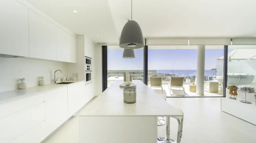 Apartment de 3 chambres à Fuengirola, Spain No. 98 № 3
