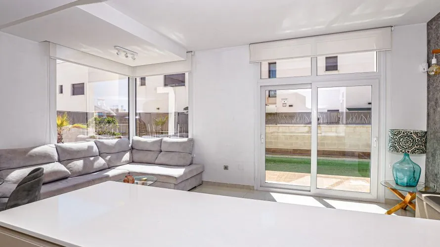 Villa de 101m² à Ciudad Quesada, Spain No. 1063 № 8