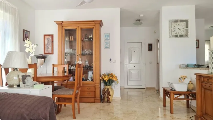 Villa de 124m² à Alicante, Spain No. 966 № 7