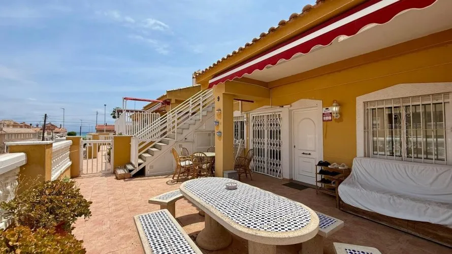 Penthouse de 4 chambres à La Mata, Spain No. 1362