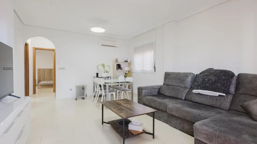 Apartment de 79m² à Torrevieja, Spain No. 998 № 4