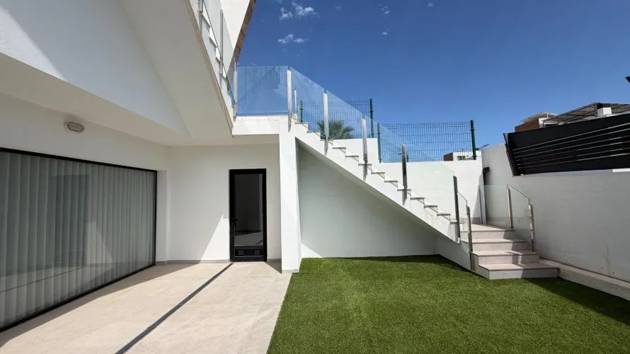 House de 324m² à Finestrat, Spain No. 1411 № 1