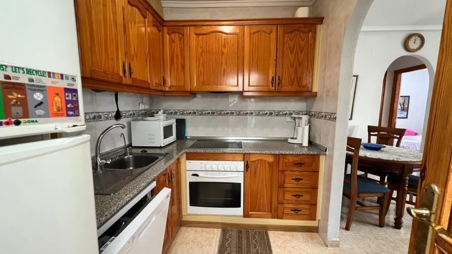 House de 132m² à Torrevieja, Spain No. 884 № 9