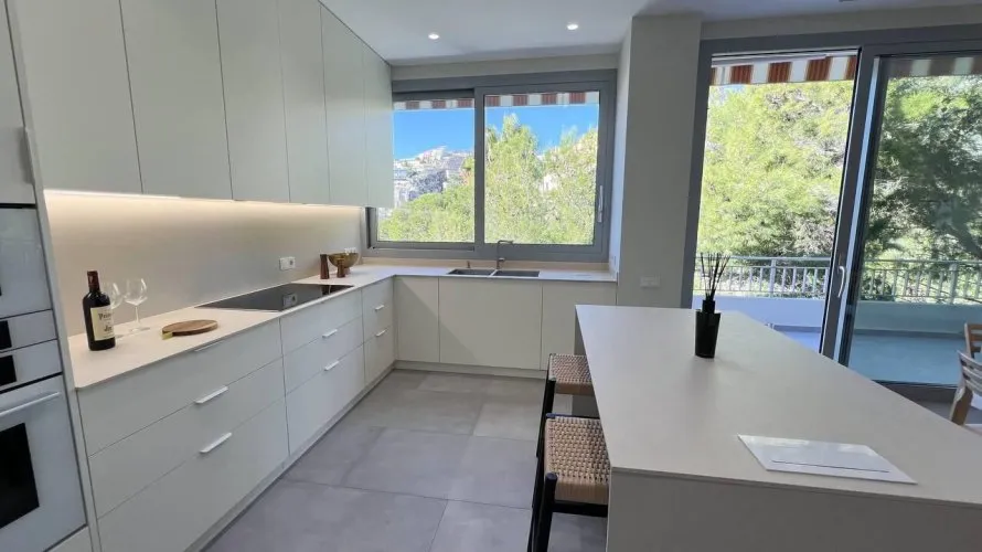 Villa de 5 chambres à Cullera, Spain No. 170 № 1