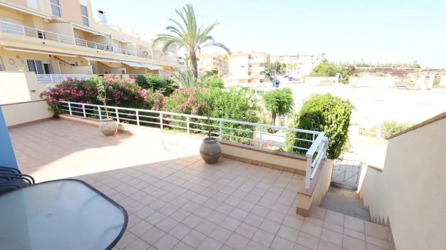 House de 3 chambres à Cabo Roig, Spain No. 1410 № 17