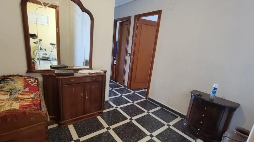 Apartment de 1 chambre à Torrevieja, Spain No. 1040 № 15