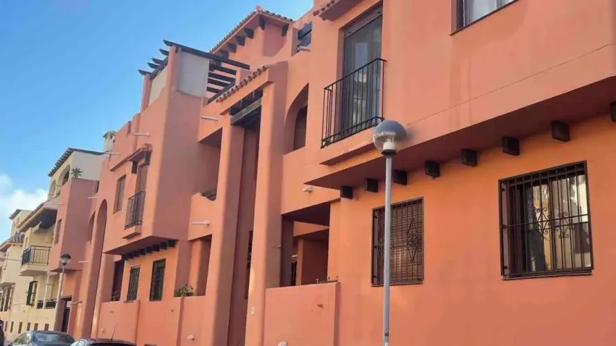 Apartment de 2 chambres à Torrevieja, Spain No. 933 № 18