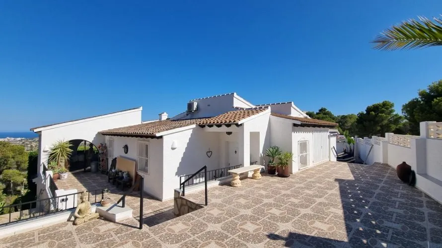 Villa de 3 chambres à La Nucia, Spain No. 1185 № 23