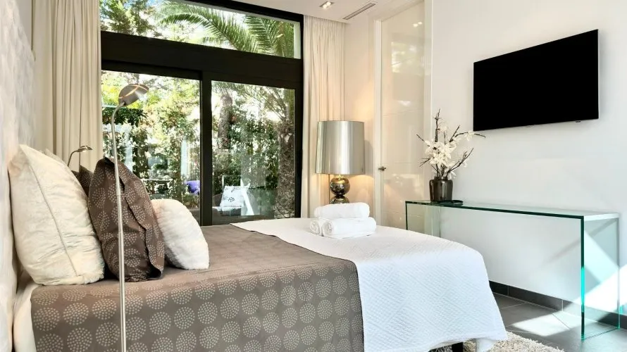 Villa de 4 chambres à Altea, Spain No. 593 № 24