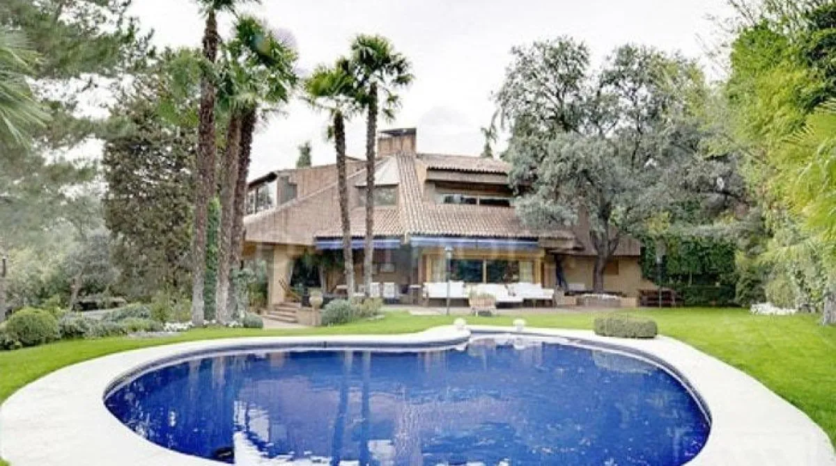 Apartment de 5 chambres à Villaviciosa de Odon, Spain No. 1311