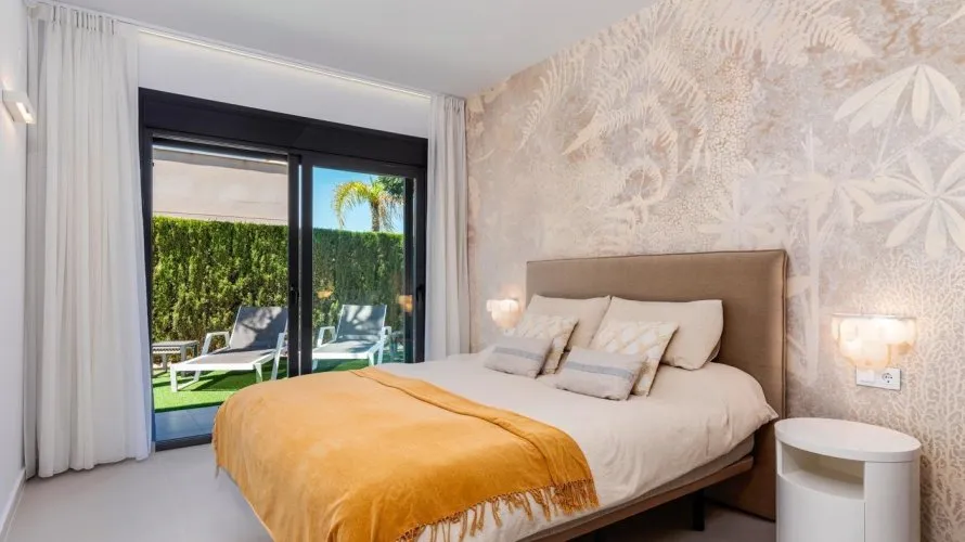 Villa de 4 chambres à Campoamor, Spain No. 662 № 28