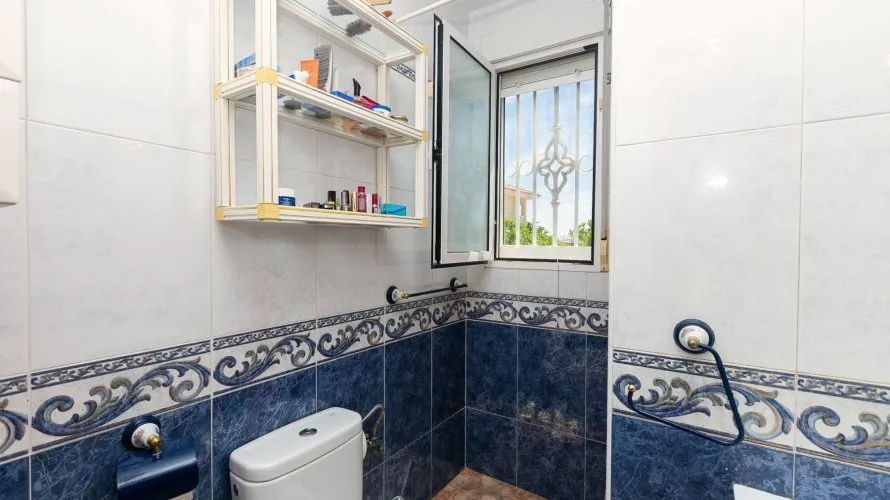 Villa de 158m² à Cabo Roig, Spain No. 1166 № 1